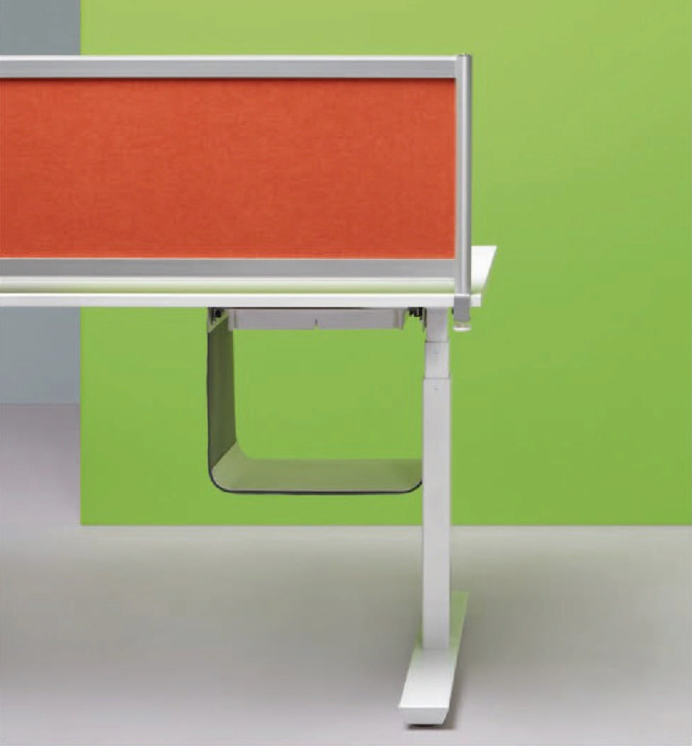 Acoustic table divider with aluminum profile